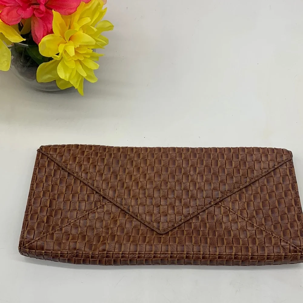 Lulu Townsend Brown Leather Woven Clutch Handbag MCB3642 - Picture 1 of 8